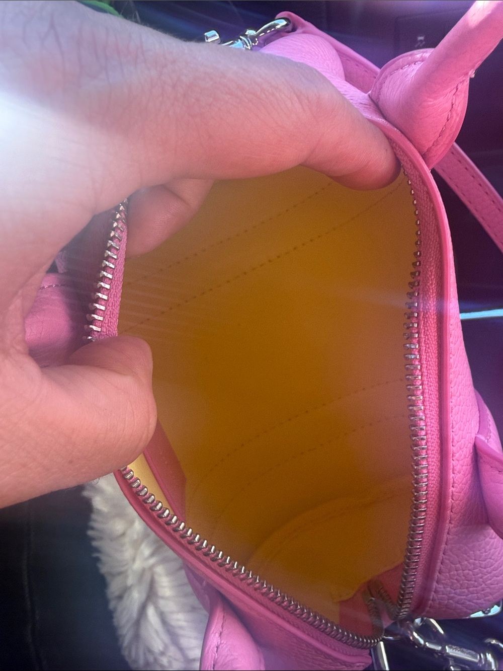 Marc Jacobs Pink The Duffle Mini Satchel - Picture 3 of 4